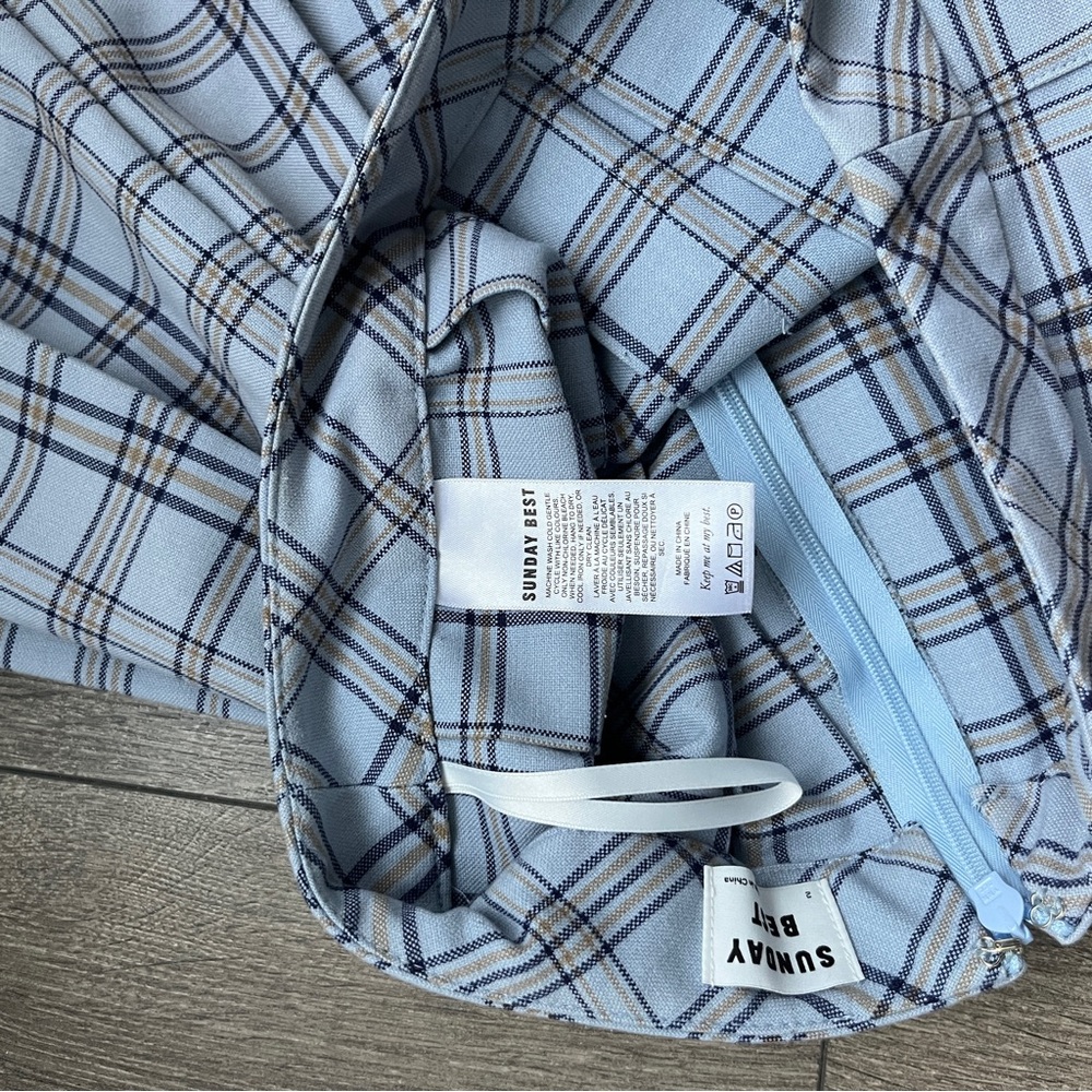 Aritzia Sunday Best Pleated Olive Mini Skirt - Picture 7 of 11